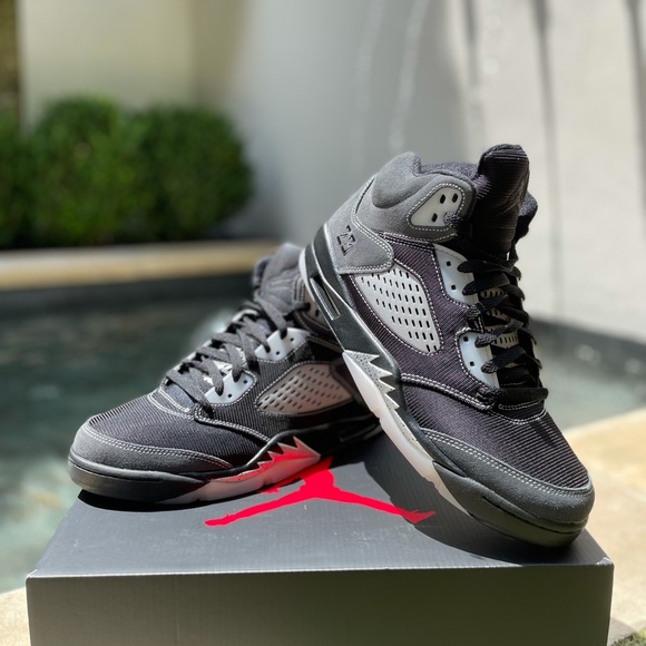 The Jordan Anthracite (DEAD STOCK NOT WORN) OBO